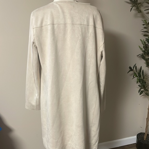 Carmen Marc Valvo beige faux leather shearling duster size Large - Picture 7 of 7